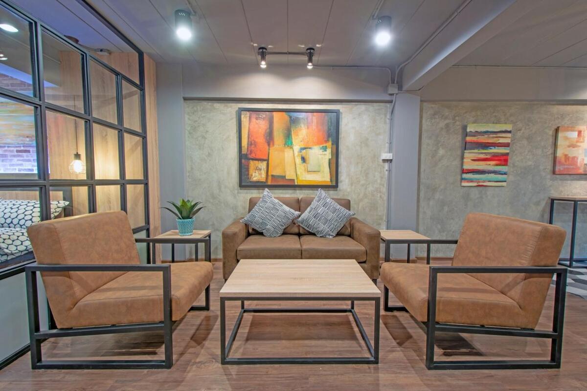 Apartment Private In Huaikwang Bangkok